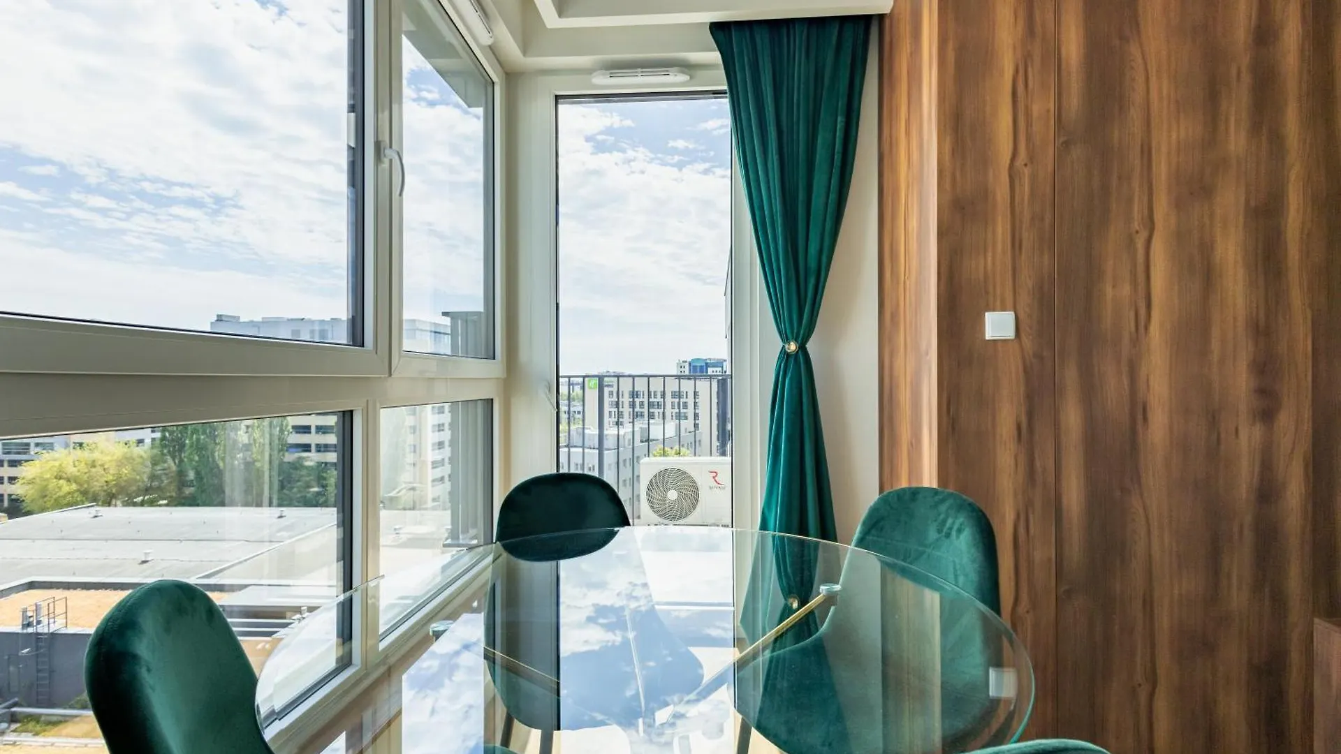 Central House Apartments Warsaw 0*,  Poland