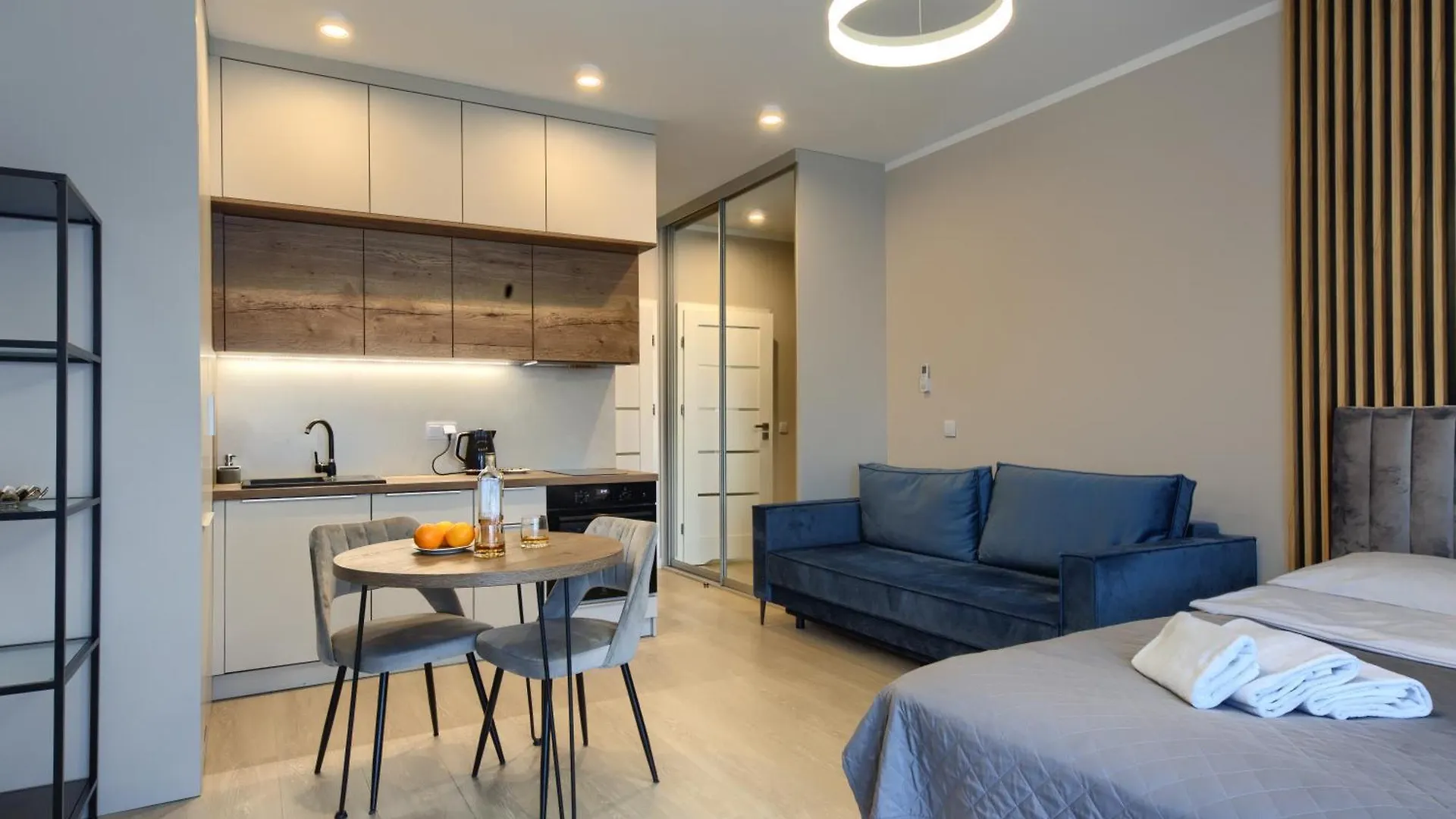 Central House Apartments Warsaw Poland